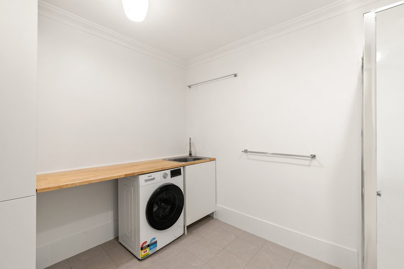 Photo - 2/120 Gilbertson Road, Kardinya WA 6163 - Image 19