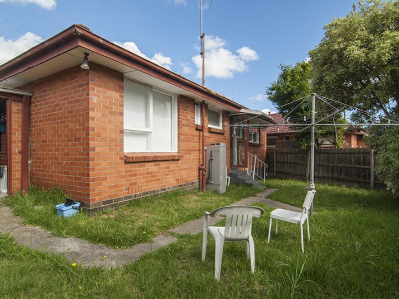 Photo - 2/1203 Heatherton Road, Noble Park VIC 3174 - Image 8