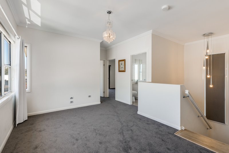 Photo - 21/21 Andersson Court, Highfields QLD 4352 - Image 6