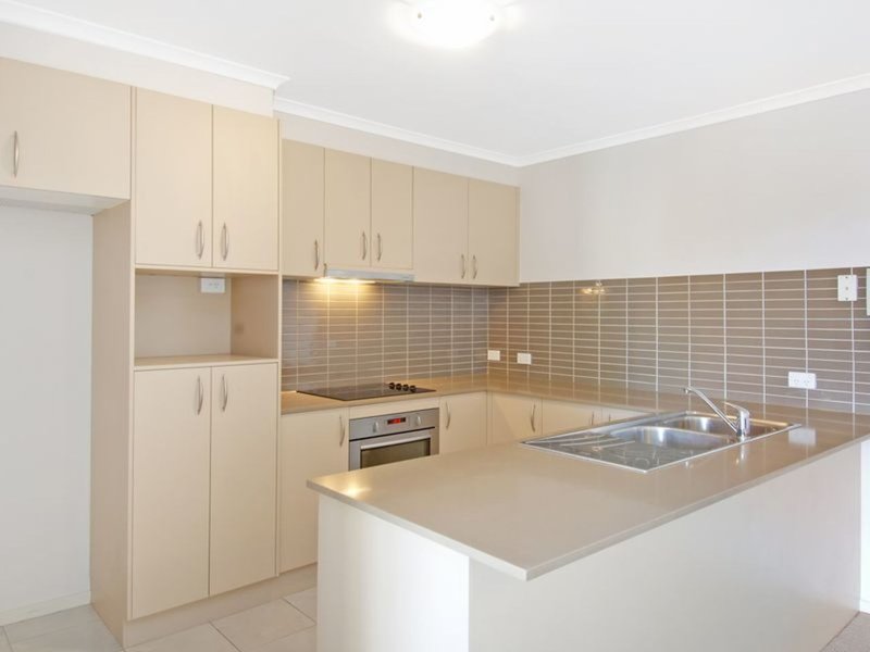 Photo - 21/21 Beissel Street, Belconnen ACT 2616 - Image 3