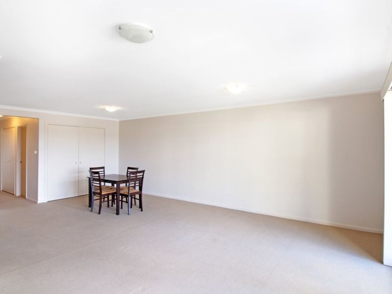 Photo - 21/21 Beissel Street, Belconnen ACT 2616 - Image 10