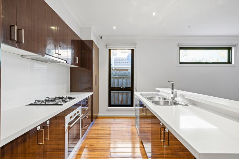 Photo - 2/121 Widford Street, Glenroy VIC 3046 - Image 5