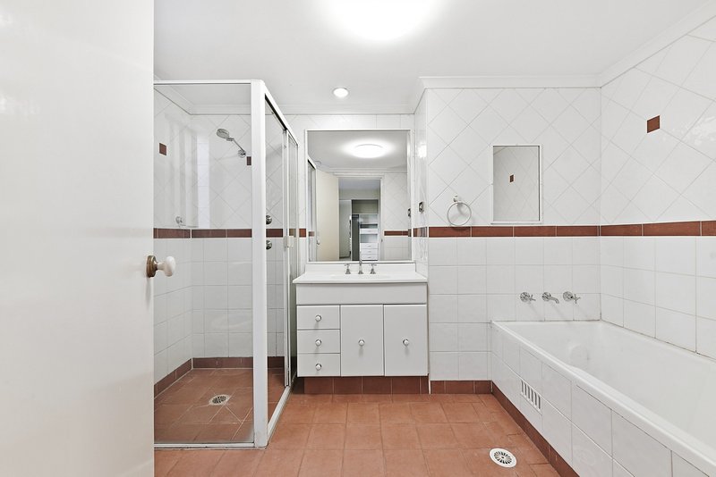 Photo - 212/120 Pyrmont Street, Pyrmont NSW 2009 - Image 2