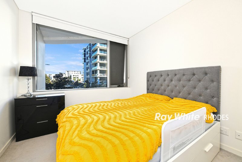 Photo - 212/19 Baywater Drive, Wentworth Point NSW 2127 - Image 4