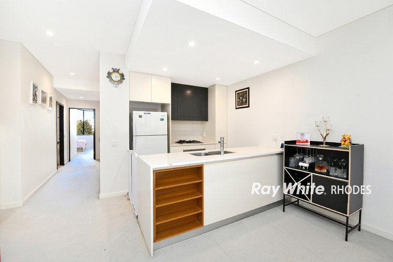 Photo - 212/19 Baywater Drive, Wentworth Point NSW 2127 - Image 2