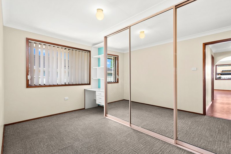 Photo - 2/121A Tongarra Road, Albion Park NSW 2527 - Image 5