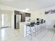 Photo - 21/22 Cola Crescent, Wynnum West QLD 4178 - Image 3