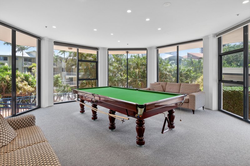 Photo - 21/22 Montgomery Avenue, Main Beach QLD 4217 - Image 23