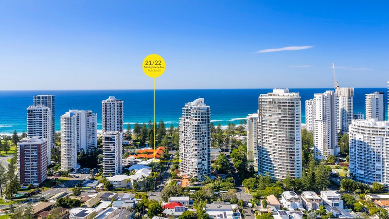 Photo - 21/22 Montgomery Avenue, Main Beach QLD 4217 - Image 29