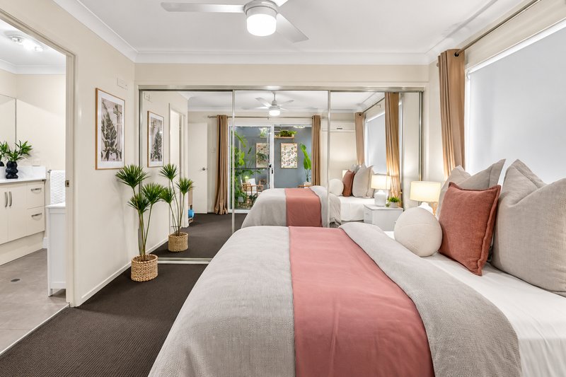 Photo - 2/122 Mount Cotton Road, Capalaba QLD 4157 - Image 7