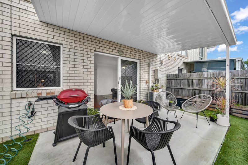 Photo - 2/122 Mount Cotton Road, Capalaba QLD 4157 - Image 13