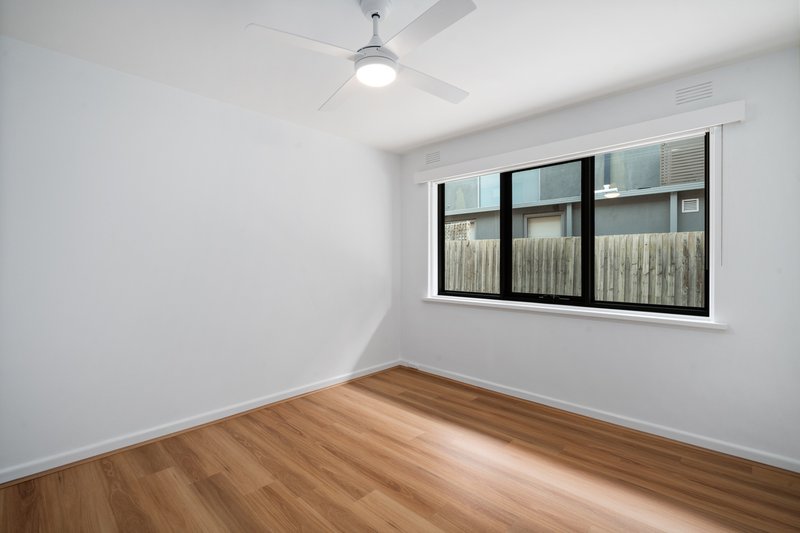 Photo - 2/123 Tennyson Street, Elwood VIC 3184 - Image 11