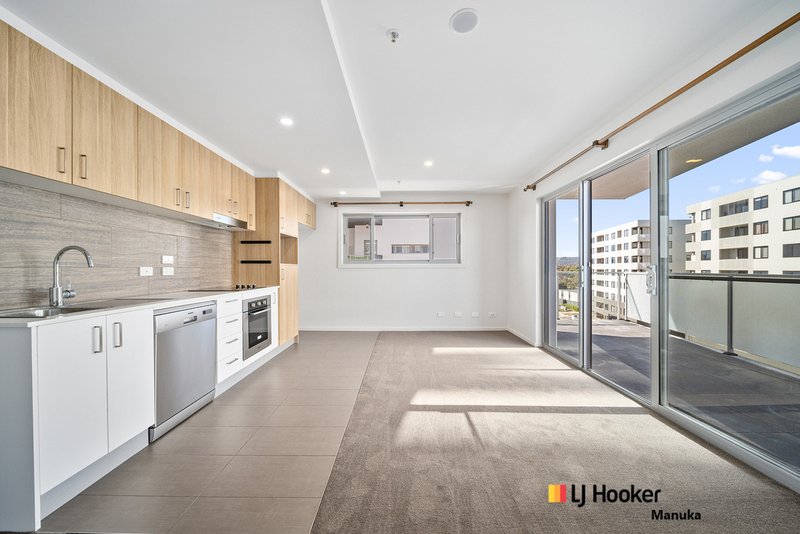 212/325 Anketell Street, Greenway ACT 2900