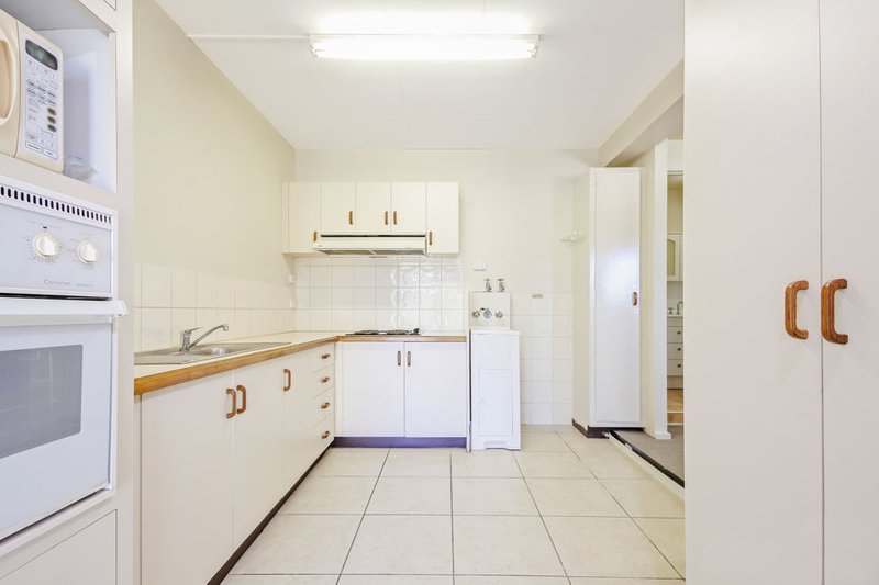 2/1235 Gympie Road, Aspley QLD 4034