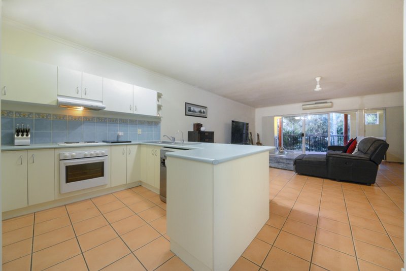 Photo - 21/24 Island Drive, Cannonvale QLD 4802 - Image 4