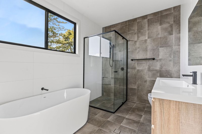 Photo - 2/125 Bourke Road, Umina Beach NSW 2257 - Image 8