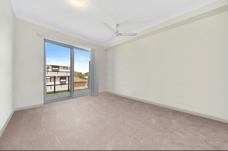 Photo - 2/125 Main Street, Beenleigh QLD 4207 - Image 5