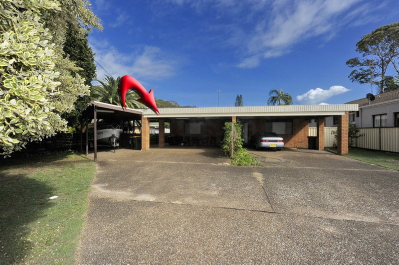 Photo - 2/126 Rigney Street, Shoal Bay NSW 2315 - Image 16