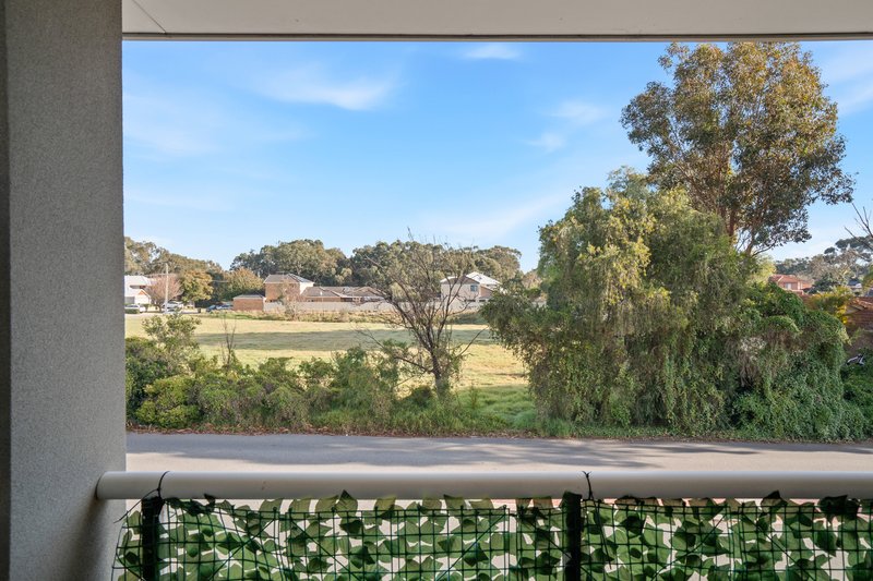 Photo - 2/126 Tibradden Circle, Ascot WA 6104 - Image 8