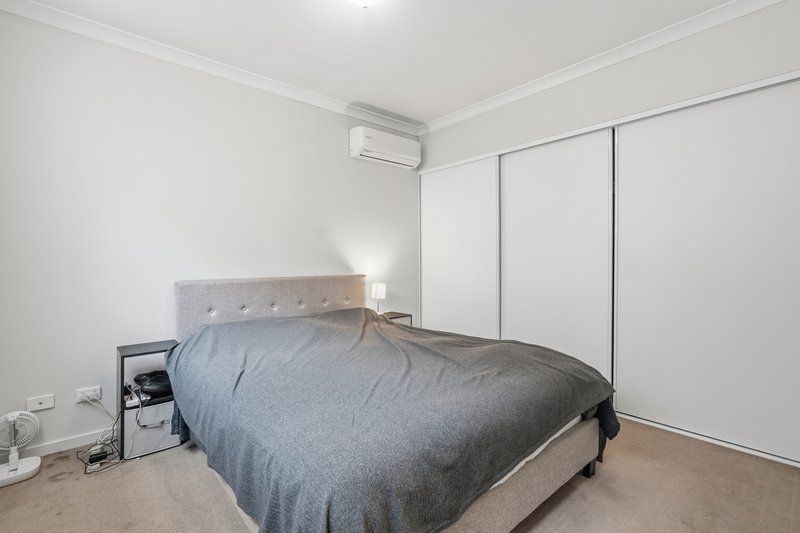 Photo - 2/126 Tibradden Circle, Ascot WA 6104 - Image 9