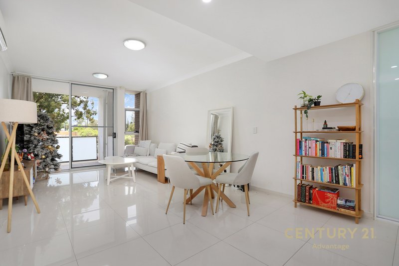 Photo - 212/63-67 Veron Street, Wentworthville NSW 2145 - Image 2