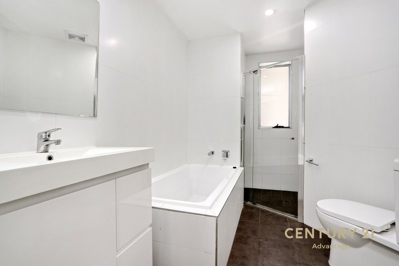 Photo - 212/63-67 Veron Street, Wentworthville NSW 2145 - Image 6