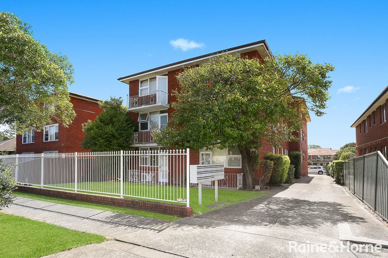 2/127 Evaline Street, Campsie NSW 2194