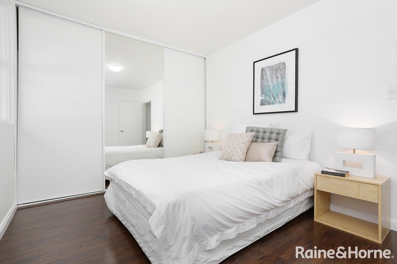 Photo - 2/127 Evaline Street, Campsie NSW 2194 - Image 4