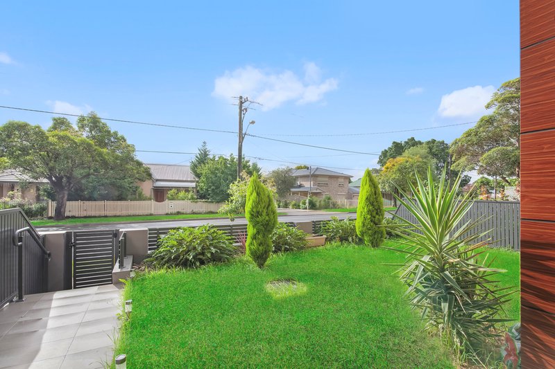 Photo - 2/127 Pennant Street, Parramatta NSW 2150 - Image 3