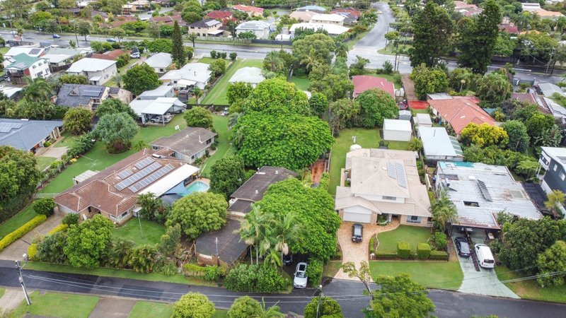 Photo - 2127 Wynnum Road, Wynnum West QLD 4178 - Image 9