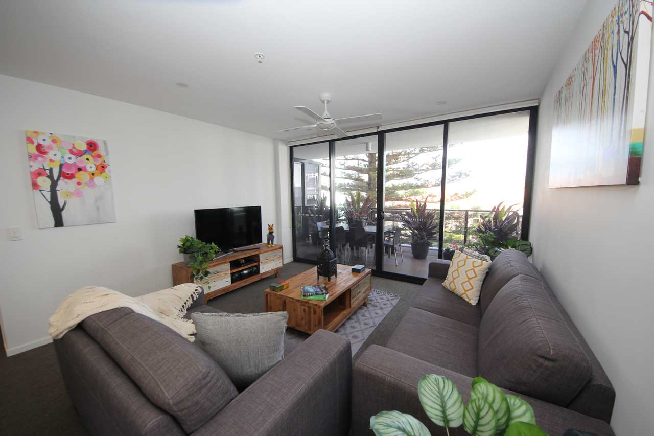 21/2729-2733 Gold Coast Highway, Broadbeach, QLD 4218 - Image 9