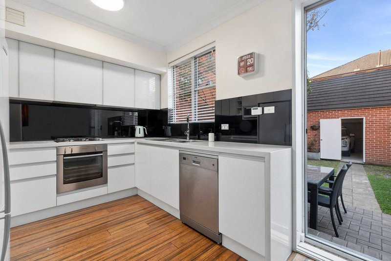 Photo - 2/127B Barker Street, Kingsford NSW 2032 - Image 3