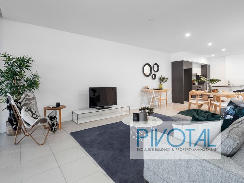 Photo - 212/8 Holden Street, Woolloongabba QLD 4102 - Image 4