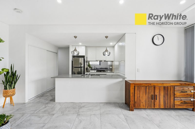 Photo - 21/29 Dressler Court, Merrylands NSW 2160 - Image 6