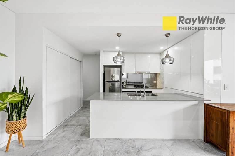 Photo - 21/29 Dressler Court, Merrylands NSW 2160 - Image 8