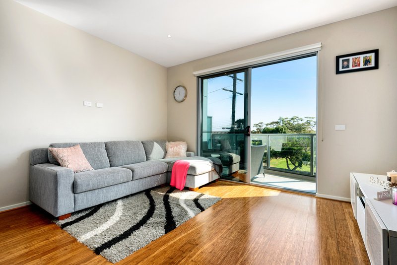 212/90 White Street, Mordialloc VIC 3195