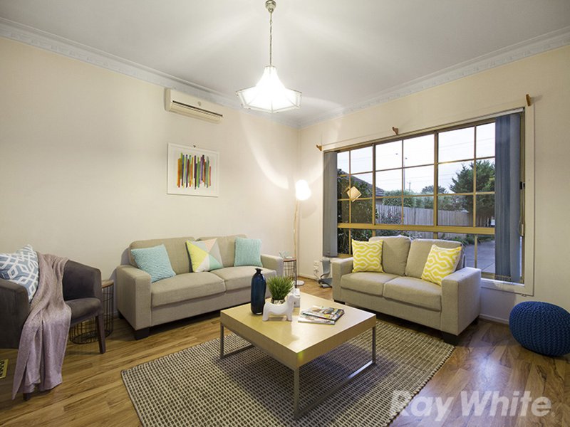 Photo - 2/1298 Nepean Highway, Cheltenham VIC 3192 - Image 2