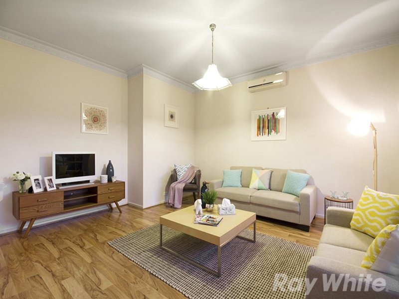 Photo - 2/1298 Nepean Highway, Cheltenham VIC 3192 - Image 3