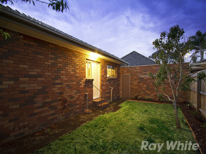 Photo - 2/1298 Nepean Highway, Cheltenham VIC 3192 - Image 8