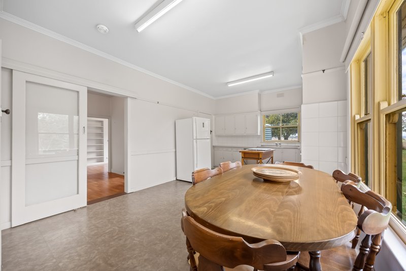 Photo - 212A Carngham-Trawalla Road, Carngham VIC 3351 - Image 11