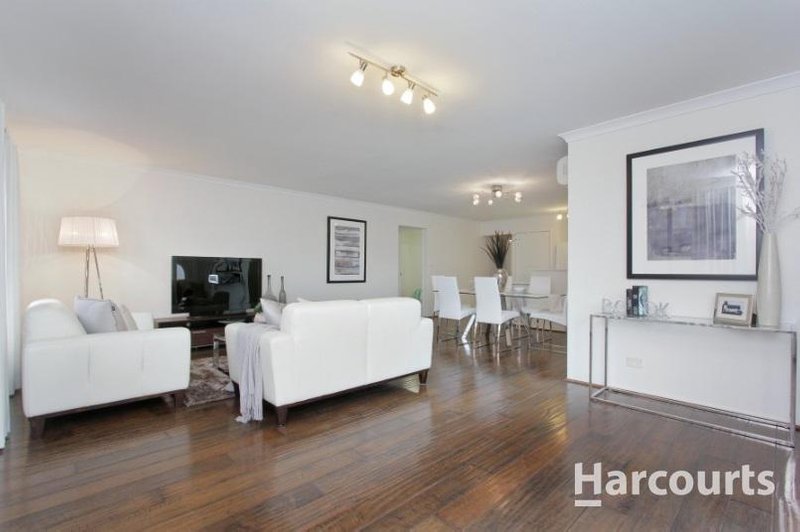 Photo - 212A Newborough Street, Karrinyup WA 6018 - Image 7
