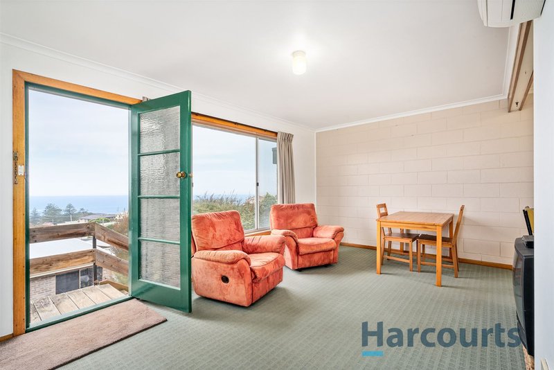 Photo - 2/12B Kelvin Street, Penguin TAS 7316 - Image 3