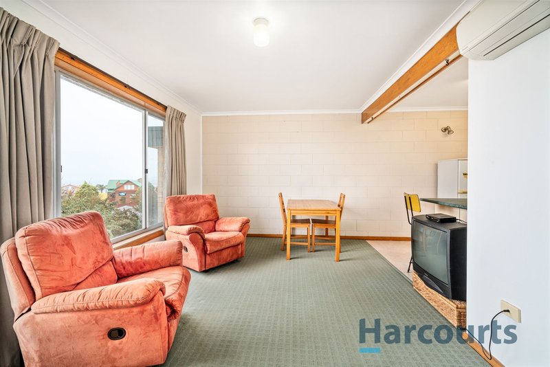 Photo - 2/12B Kelvin Street, Penguin TAS 7316 - Image 8