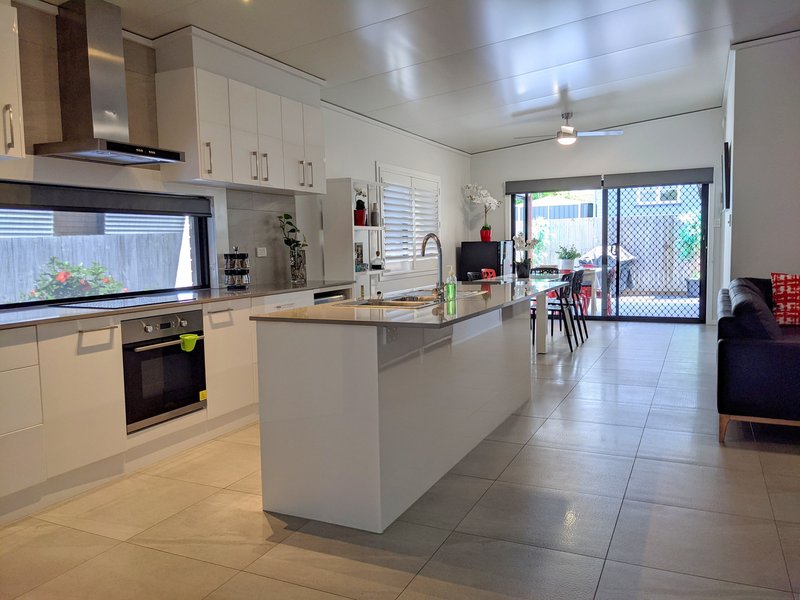 Photo - 212C King St , Clontarf QLD 4019 - Image 6