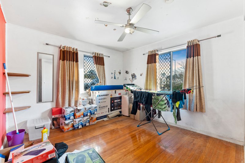 Photo - 213 Aberdeen Parade, Boondall QLD 4034 - Image 7