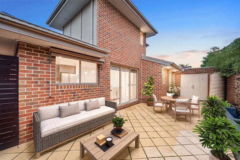 Photo - 2/13 Armstrong Road, Bayswater VIC 3153 - Image 10