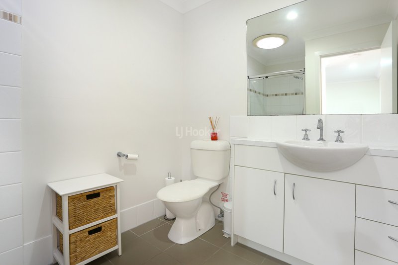 Photo - 2/13 Bailer Street, Coomera QLD 4209 - Image 12