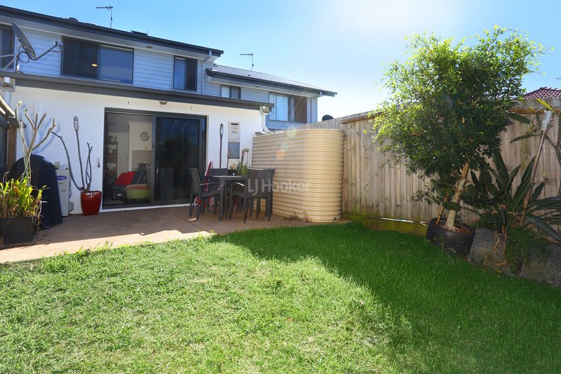 Photo - 2/13 Bailer Street, Coomera QLD 4209 - Image 21