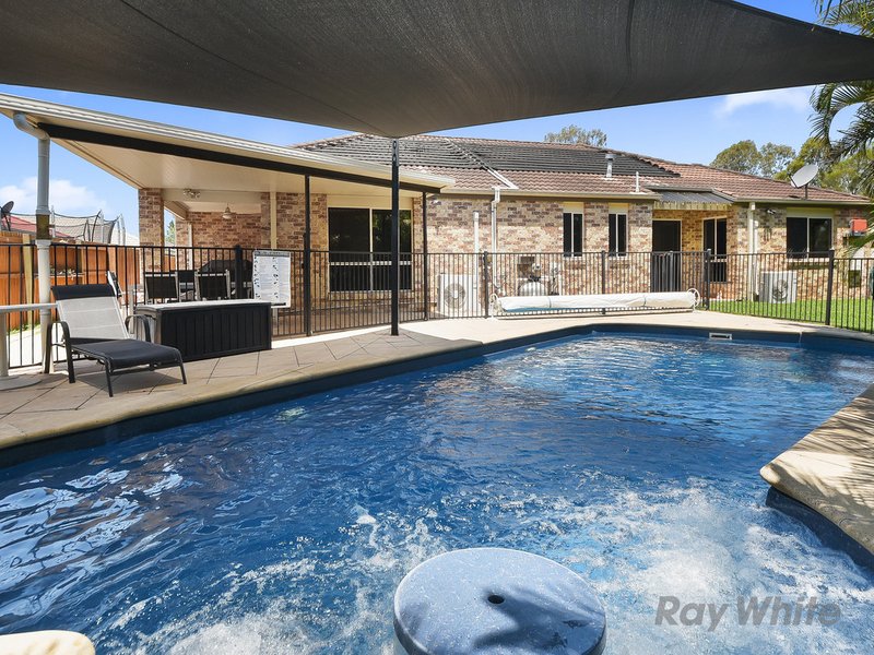 Photo - 213 Barbour Road, Bracken Ridge QLD 4017 - Image 2