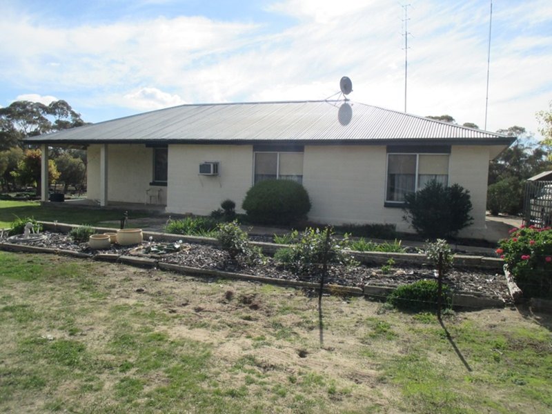 Photo - 213 Barney Road, Netherton SA 5301 - Image 4